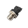 Sensor de pressão do trilho de combustível 0281002921 para Nissan Renault